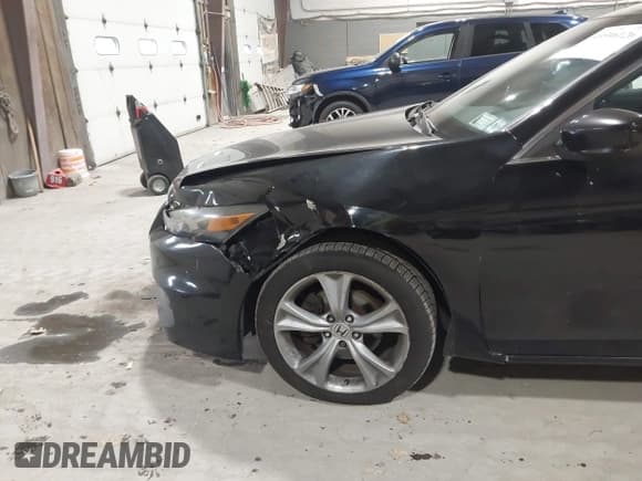 ✅ 2011 Honda Accord EX-L • VIN: 1HGCS2B81BA007057 • Лот: 43596126. Опубликован ранее на IAAI с пробегом 191 345 миль. Бесплатный доступ к архиву аукционных продаж из США и подробный отчёт об истории автомобиля на DreamBid. Изображение 6.