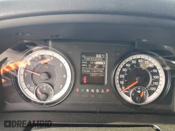 2021 Ram 1500 SLT z VIN 1C6RR6TT5MS516202, wystawiony jako Copart lot #87386524 z przebiegiem 123 711 mil mil oraz Szkoda całkowita • Salvage title. Historia ofert i sprzedaży dostępna na DreamBid. Obrazek 9.