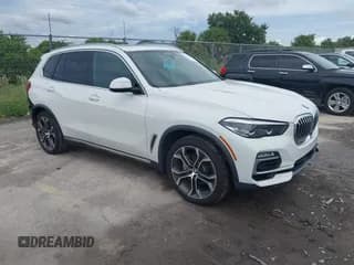 ✅ 2020 BMW X5 sDrive40i • VIN: 5UXCR4C00L9C89436 • Lot: 43171098. Wystawiony na IAAI z przebiegiem 80 460 mil. Bezpłatny archiwum sprzedaży aukcyjnych z USA i szczegółowy raport historii pojazdu na DreamBid. Zdjęcie 1.