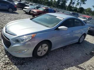 2013 Hyundai Sonata с VIN KMHEC4A41DA098862, выставлен на аукционе Copart как лот 64333405 с пробегом 166 374 миль миль и Чистый • Clean title. История ставок и продаж доступна на DreamBid. Изображение 1.