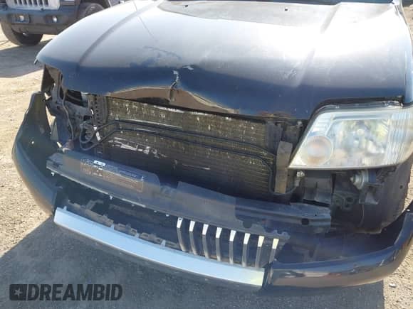 2006 Mercury Mariner Luxury с VIN 4M2CU56146KJ04819, выставлен на аукционе IAAI как лот 42248117 с пробегом 184 729 миль миль и . История ставок и продаж доступна на DreamBid. Изображение 6.