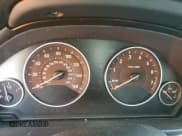 ✅ 2013 BMW 3 Series 328i • VIN: WBA3C1G55DNR46449 • Lot: 80409675. Wystawiony na Copart z przebiegiem Nie podano. Bezpłatny archiwum sprzedaży aukcyjnych z USA i szczegółowy raport historii pojazdu na DreamBid. Zdjęcie 9.