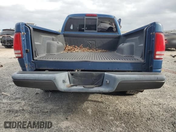 ✅ 2002 Dodge Dakota • VIN: 1B7GL12X12S669374 • Lot: 81964605. Wystawiony na Copart z przebiegiem 71 608 mil. Bezpłatny archiwum sprzedaży aukcyjnych z USA i szczegółowy raport historii pojazdu na DreamBid. Zdjęcie 6.