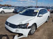 ✅ 2017 Volkswagen Passat SE • VIN: 1VWBT7A30HC010021 • Lot: 43583430. Listed on IAAI with 85,576 mi. Free auction sales archive from the USA and detailed vehicle history report at DreamBid. Image 6.