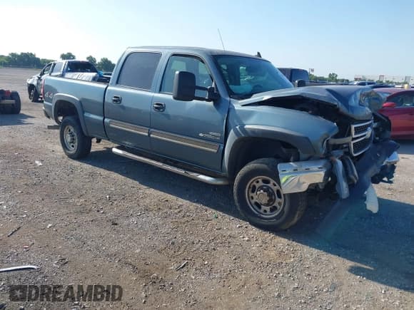 ✅ 2006 Chevrolet Silverado 2500HD LT3 • VIN: 1GCHK23D36F233447 • Лот: 42676674. Опубликован ранее на IAAI с пробегом Не указан. Бесплатный доступ к архиву аукционных продаж из США и подробный отчёт об истории автомобиля на DreamBid. Изображение 1.