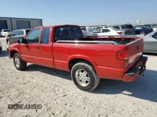2000 Chevrolet S-10 LS z VIN 1GCCS194XYK160521, wystawiony jako Copart lot #75925974 z przebiegiem 119 908 mil mil oraz Szkoda całkowita • Salvage title. Historia ofert i sprzedaży dostępna na DreamBid. Obrazek 2.