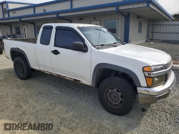 ✅ 2004 Chevrolet Colorado LS Z85 • VIN: 1GCDT196548137321 • Lot: 48084175. Listed on Copart with 303,411 mi. Free auction sales archive from the USA and detailed vehicle history report at DreamBid. Image 4.