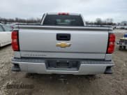 ✅ 2018 Chevrolet Silverado 1500 Custom • VIN: 1GCVKPEH9JZ260062 • Lot: 46350925. Wystawiony na Copart z przebiegiem 110 763 mil. Bezpłatny archiwum sprzedaży aukcyjnych z USA i szczegółowy raport historii pojazdu na DreamBid. Zdjęcie 6.