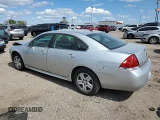 2010 Chevrolet Impala LS z VIN 2G1WA5EK6A1153253, wystawiony jako Copart lot #71728325 z przebiegiem 109 171 mil mil oraz Czysty tytuł • Clean title. Historia ofert i sprzedaży dostępna na DreamBid. Obrazek 2.