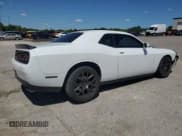 ✅ 2017 Dodge Challenger R/T • VIN: 2C3CDZBT1HH589164 • Лот: 54500425. Опубликован ранее на Copart с пробегом 52 686 миль. Бесплатный доступ к архиву аукционных продаж из США и подробный отчёт об истории автомобиля на DreamBid. Изображение 3.