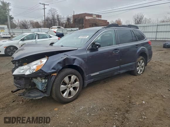 ✅ 2012 Subaru Outback Prem • VIN: 4S4BRBCC7C3229113 • Lot: 93300555. Listed on Copart with 188,023 mi. Free auction sales archive from the USA and detailed vehicle history report at DreamBid. Image 1.