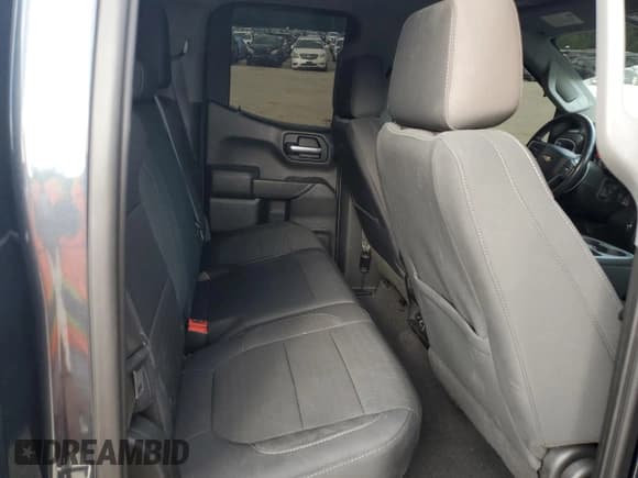 ✅ 2019 Chevrolet Silverado 1500 LT • VIN: 1GCRYDEK1KZ269852 • Lot: 57648615. Wystawiony na Copart z przebiegiem 41 134 mil. Bezpłatny archiwum sprzedaży aukcyjnych z USA i szczegółowy raport historii pojazdu na DreamBid. Zdjęcie 10.