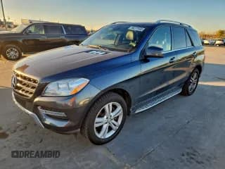 ✅ 2013 Mercedes-Benz M 350 • VIN: 4JGDA2EB9DA161513 • Lot: 96277595. Wystawiony na Copart z przebiegiem 123 284 mil. Bezpłatny archiwum sprzedaży aukcyjnych z USA i szczegółowy raport historii pojazdu na DreamBid. Zdjęcie 1.