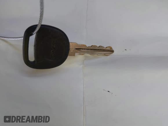 ✅ 2012 GMC Sierra 1500 SLE • VIN: 1GTR2VE70CZ225930 • Lot: 42590069. Wystawiony na IAAI z przebiegiem 157 077 mil. Bezpłatny archiwum sprzedaży aukcyjnych z USA i szczegółowy raport historii pojazdu na DreamBid. Zdjęcie 11.