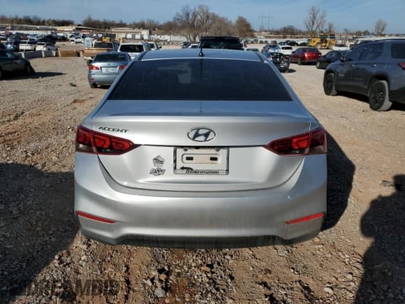 ✅ 2019 Hyundai Accent SE • VIN: 3KPC24A34KE060834 • Лот: 84261234. Опубликован ранее на Copart с пробегом 62 562 миль. Бесплатный доступ к архиву аукционных продаж из США и подробный отчёт об истории автомобиля на DreamBid. Изображение 6.