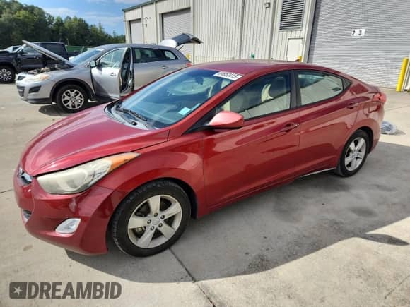 2013 Hyundai Elantra GLS с VIN KMHDH4AE6DU811730, выставлен на аукционе Copart как лот 84952415 с пробегом 231 806 миль миль и Списание • Salvage title. История ставок и продаж доступна на DreamBid. Изображение 1.