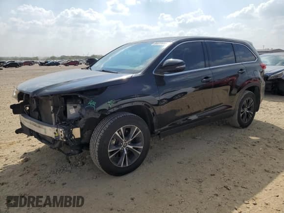 ✅ 2019 Toyota Highlander LE • VIN: 5TDZARFH0KS052525 • Lot: 86639665. Wystawiony na Copart z przebiegiem 75 535 mil. Bezpłatny archiwum sprzedaży aukcyjnych z USA i szczegółowy raport historii pojazdu na DreamBid. Zdjęcie 1.