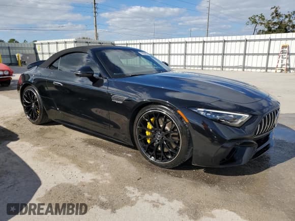 ✅ 2023 Mercedes-Benz SL 55 AMG • VIN: W1KVK8AB8PF014997 • Lot: 79559824. Wystawiony na Copart z przebiegiem 18 924 mil. Bezpłatny archiwum sprzedaży aukcyjnych z USA i szczegółowy raport historii pojazdu na DreamBid. Zdjęcie 4.