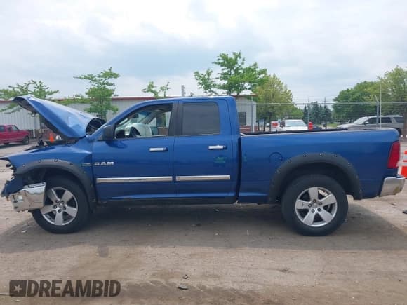 ✅ 2010 Dodge 1500 TRX • VIN: 1D7RV1GT2AS177174 • Lot: 42420900. Wystawiony na IAAI z przebiegiem 97 358 mil. Bezpłatny archiwum sprzedaży aukcyjnych z USA i szczegółowy raport historii pojazdu na DreamBid. Zdjęcie 14.