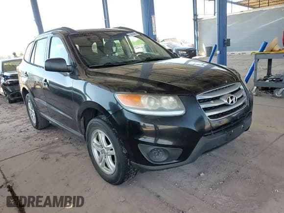 ✅ 2012 Hyundai Santa Fe GLS • VIN: 5XYZGDAB4CG155854 • Lot: 70053684. Listed on Copart with 251,318 mi. Free auction sales archive from the USA and detailed vehicle history report at DreamBid. Image 10.