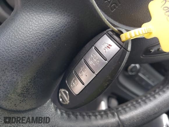 ✅ 2017 Nissan Sentra SL • VIN: 3N1AB7APXHY380603 • Lot: 41417877. Listed on IAAI with 101,955 mi. Free auction sales archive from the USA and detailed vehicle history report at DreamBid. Image 11.