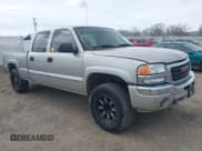 ✅ 2005 GMC Sierra 1500HD SLE • VIN: 1GTGC13U75F816427 • Lot: 41803548. Listed on IAAI with Not provided. Free auction sales archive from the USA and detailed vehicle history report at DreamBid. Image 1.