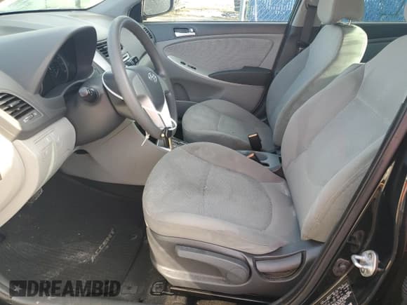 ✅ 2014 Hyundai Accent GLS • VIN: KMHCT4AE2EU736150 • Лот: 70447564. Опубликован ранее на Copart с пробегом 117 557 миль. Бесплатный доступ к архиву аукционных продаж из США и подробный отчёт об истории автомобиля на DreamBid. Изображение 7.