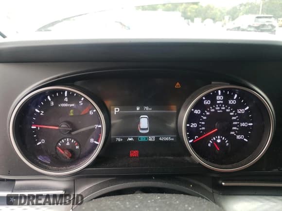 ✅ 2022 Kia Carnival LXS • VIN: KNDNB4H33N6122359 • Lot: 80330275. Listed on Copart with 42,065 mi. Free auction sales archive from the USA and detailed vehicle history report at DreamBid. Image 9.