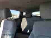 2016 Hyundai Santa Fe z VIN 5XYZU3LB7GG330894, wystawiony jako Copart lot #87209335 z przebiegiem 123 680 mil mil oraz Szkoda całkowita • Salvage title. Historia ofert i sprzedaży dostępna na DreamBid. Obrazek 10.