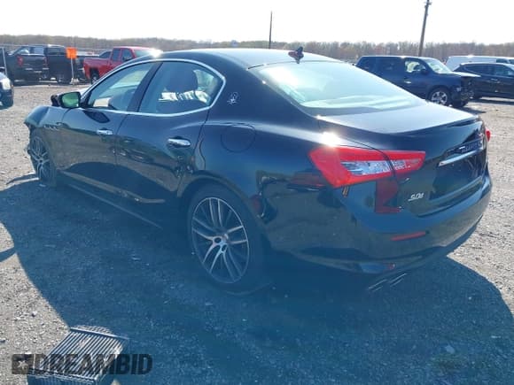 ✅ 2018 Maserati Ghibli S Q4 • VIN: ZAM57YTA3J1299947 • Лот: 41933437. Опубликован ранее на IAAI с пробегом 13 966 миль. Бесплатный доступ к архиву аукционных продаж из США и подробный отчёт об истории автомобиля на DreamBid. Изображение 3.