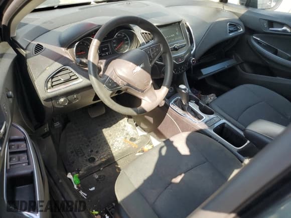 ✅ 2017 Chevrolet Cruze LT • VIN: 1G1BE5SM6H7254072 • Lot: 80270605. Listed on Copart with 110,339 mi. Free auction sales archive from the USA and detailed vehicle history report at DreamBid. Image 8.