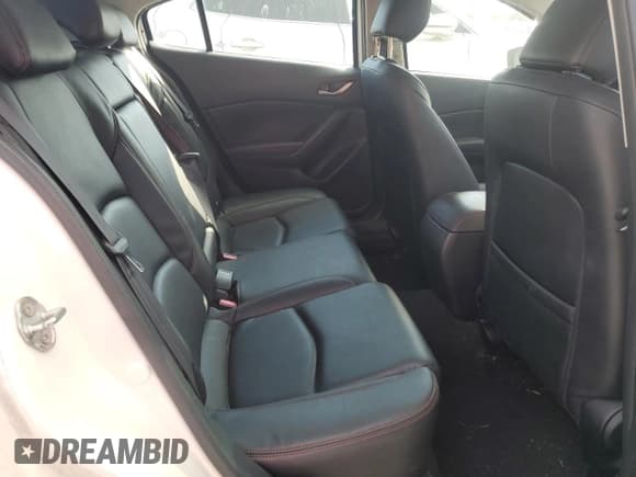 ✅ 2014 Mazda 3 i Grand Touring • VIN: JM1BM1M74E1164749 • Лот: 91735205. Опубликован ранее на Copart с пробегом 121 940 миль. Бесплатный доступ к архиву аукционных продаж из США и подробный отчёт об истории автомобиля на DreamBid. Изображение 10.