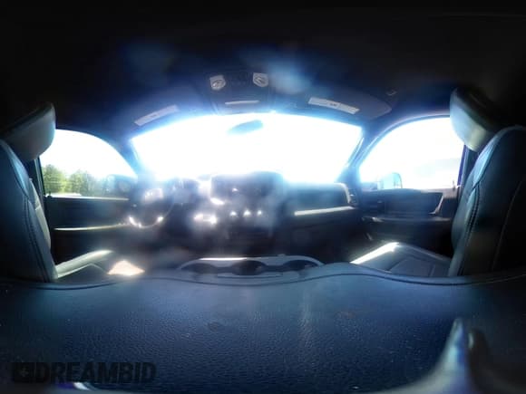 ✅ 2021 Ram 2500 Tradesman • VIN: 3C6UR4HJXMG674094 • Lot: 42198782. Wystawiony na IAAI z przebiegiem 94 970 mil. Bezpłatny archiwum sprzedaży aukcyjnych z USA i szczegółowy raport historii pojazdu na DreamBid. Zdjęcie 21.