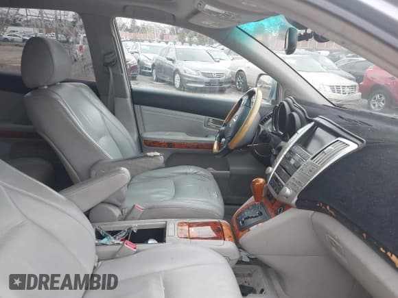 ✅ 2007 Lexus RX 350 • VIN: 2T2HK31U37C019444 • Лот: 43691126. Опубликован ранее на IAAI с пробегом 220 318 миль. Бесплатный доступ к архиву аукционных продаж из США и подробный отчёт об истории автомобиля на DreamBid. Изображение 5.
