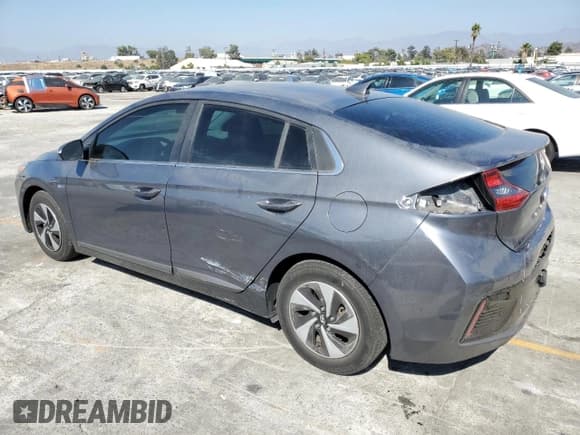 ✅ 2019 Hyundai Ioniq SEL • VIN: KMHC75LC3KU110818 • Лот: 85183245. Опубликован ранее на Copart с пробегом 158 095 миль. Бесплатный доступ к архиву аукционных продаж из США и подробный отчёт об истории автомобиля на DreamBid. Изображение 2.
