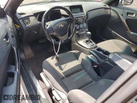 ✅ 2013 Hyundai Genesis Coupe Premium • VIN: KMHHT6KD3DU086153 • Lot: 61784265. Wystawiony na Copart z przebiegiem 101 966 mil. Bezpłatny archiwum sprzedaży aukcyjnych z USA i szczegółowy raport historii pojazdu na DreamBid. Zdjęcie 8.