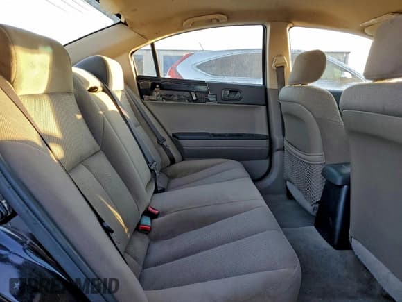 ✅ 2005 Mitsubishi Galant ES • VIN: 4A3AB36F45E037927 • Lot: 94725435. Wystawiony na Copart z przebiegiem 158 908 mil. Bezpłatny archiwum sprzedaży aukcyjnych z USA i szczegółowy raport historii pojazdu na DreamBid. Zdjęcie 10.