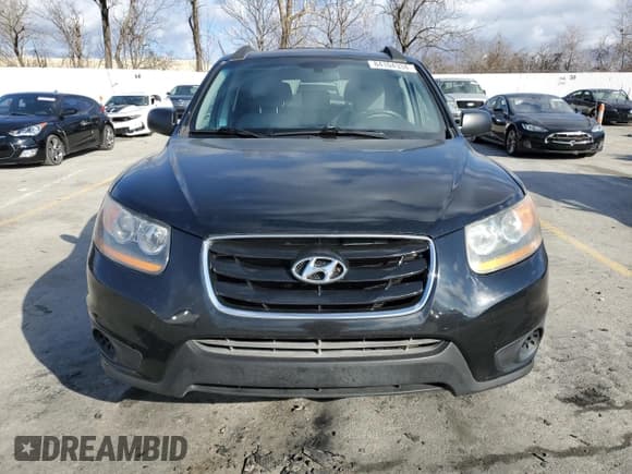 ✅ 2010 Hyundai Santa Fe GLS • VIN: 5NMSG3AB1AH384040 • Lot: 84104334. Listed on Copart with 169,371 mi. Free auction sales archive from the USA and detailed vehicle history report at DreamBid. Image 5.