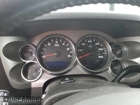 ✅ 2010 Chevrolet Silverado 1500 LT • VIN: 3GCRKSEA8AG255748 • Lot: 73339524. Listed on Copart with Not provided. Free auction sales archive from the USA and detailed vehicle history report at DreamBid. Image 9.