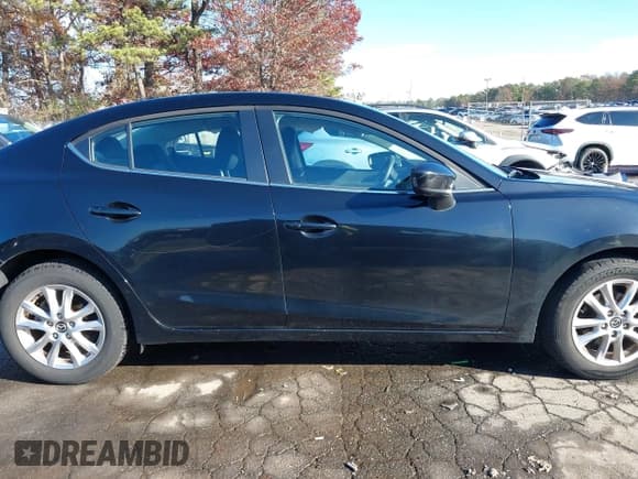 ✅ 2016 Mazda 3 i Touring • VIN: JM1BM1W75G1344743 • Lot: 43745275. Listed on IAAI with 76,650 mi. Free auction sales archive from the USA and detailed vehicle history report at DreamBid. Image 13.
