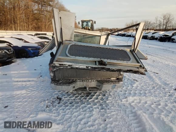 ✅ 2000 Nissan Frontier XE • VIN: 1N6DD21S5YC399092 • Lot: 89199395. Listed on Copart with 170,742 mi. Free auction sales archive from the USA and detailed vehicle history report at DreamBid. Image 6.