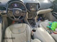 ✅ 2019 Jeep Cherokee Limited • VIN: 1C4PJMDX6KD345135 • Lot: 93996845. Listed on Copart with 167,649 mi. Free auction sales archive from the USA and detailed vehicle history report at DreamBid. Image 8.