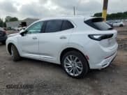 ✅ 2025 Buick Envision Avenir • VIN: LRBFZME47SD006942 • Lot: 64454535. Wystawiony na Copart z przebiegiem 1 424 mil. Bezpłatny archiwum sprzedaży aukcyjnych z USA i szczegółowy raport historii pojazdu na DreamBid. Zdjęcie 2.