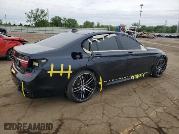 ✅ 2018 BMW 7 Series 750i xDrive • VIN: WBA7B0C52JG527205 • Lot: 57452265. Wystawiony na Copart z przebiegiem 120 655 mil. Bezpłatny archiwum sprzedaży aukcyjnych z USA i szczegółowy raport historii pojazdu na DreamBid. Zdjęcie 3.