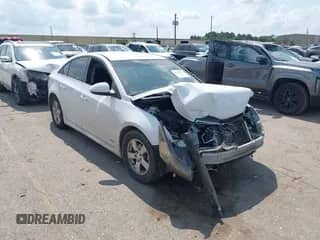 2012 Chevrolet Cruze 1LT z VIN 1G1PF5SC4C7188480, wystawiony jako IAAI lot #42942339 z przebiegiem 160 746 mil mil oraz . Historia ofert i sprzedaży dostępna na DreamBid. Obrazek 1.