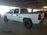 ✅ 2006 Chevrolet Silverado 1500 LS • VIN: 2GCEC13V861349396 • Lot: 75665904. Wystawiony na Copart z przebiegiem 143 078 mil. Bezpłatny archiwum sprzedaży aukcyjnych z USA i szczegółowy raport historii pojazdu na DreamBid. Zdjęcie 2.
