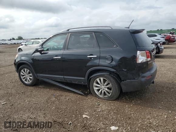 ✅ 2011 Kia Sorento EX • VIN: 5XYKU4A27BG135381 • Лот: 64429695. Опубликован ранее на Copart с пробегом 179 459 миль. Бесплатный доступ к архиву аукционных продаж из США и подробный отчёт об истории автомобиля на DreamBid. Изображение 2.