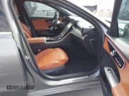 ✅ 2022 Mercedes-Benz C 300 • VIN: W1KAF4GB0NR053260 • Лот: 43422619. Опубликован ранее на IAAI с пробегом 57 668 миль. Бесплатный доступ к архиву аукционных продаж из США и подробный отчёт об истории автомобиля на DreamBid. Изображение 5.