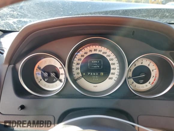 ✅ 2012 Mercedes-Benz C 300 Sport • VIN: WDDGF8BB6CF914318 • Лот: 89455275. Опубликован ранее на Copart с пробегом 116 074 миль. Бесплатный доступ к архиву аукционных продаж из США и подробный отчёт об истории автомобиля на DreamBid. Изображение 9.