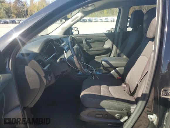 ✅ 2016 Chevrolet Traverse LT • VIN: 1GNKVGKD3GJ264151 • Lot: 84630135. Wystawiony na Copart z przebiegiem 114 529 mil. Bezpłatny archiwum sprzedaży aukcyjnych z USA i szczegółowy raport historii pojazdu na DreamBid. Zdjęcie 7.